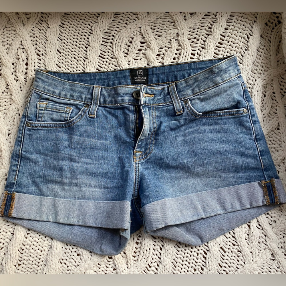 Just Black | Cuffed Denim Shorts